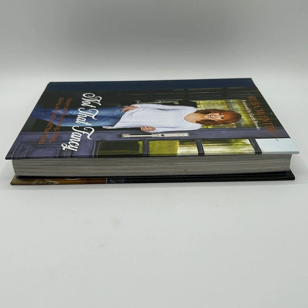 Reba McEntire Not That Fancy Cookbook Hardcover Garth Brooks Recipes Illustrated